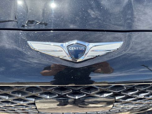 Used 2023 Genesis G70 2.0T w/ Sport Prestige Package RWD image 23
