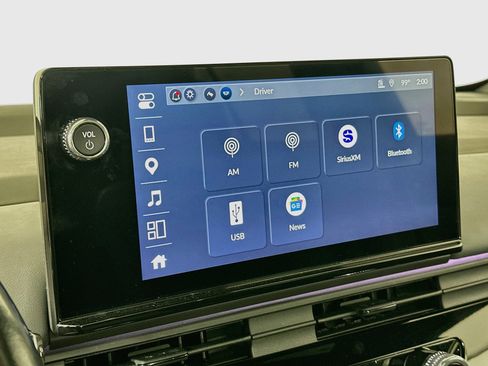 Used 2024 Honda Prologue Touring image 21