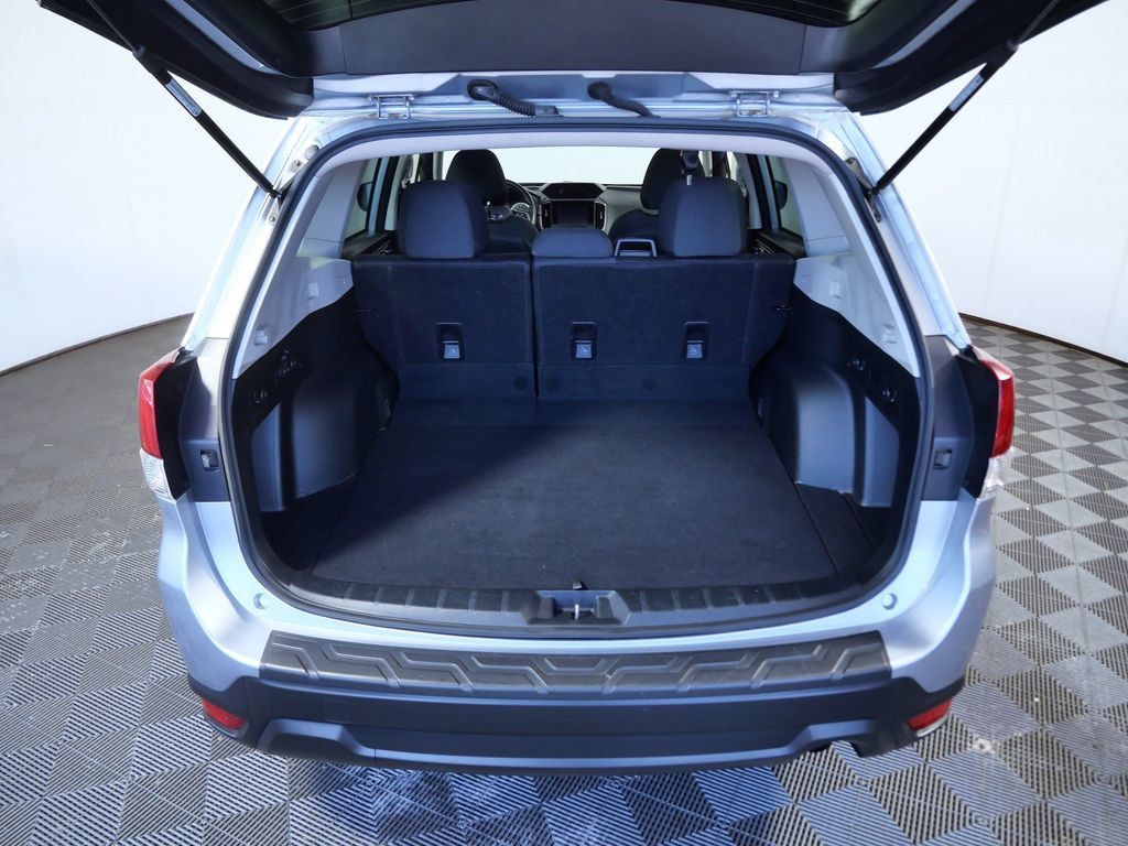 Used 2020 Subaru Forester Premium AWD/4WD image 7