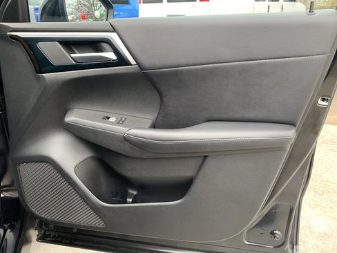 Used 2022 Mitsubishi Outlander SE image 34