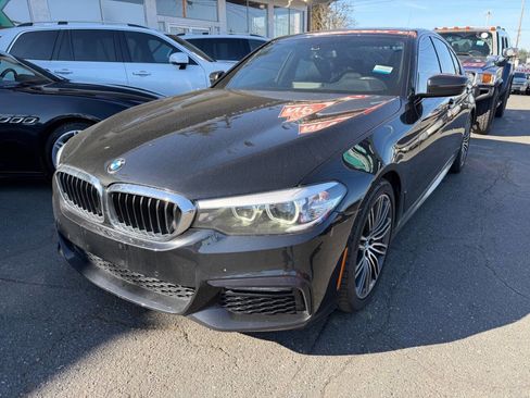 Used 2018 BMW 530i w/ M Sport Package image 1