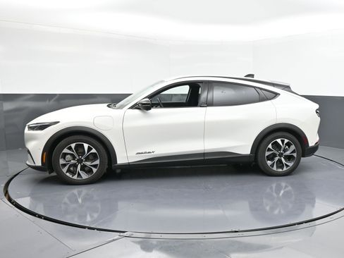 Used 2024 Ford Mustang Mach-E Select w/ Comfort Package Lite image 5