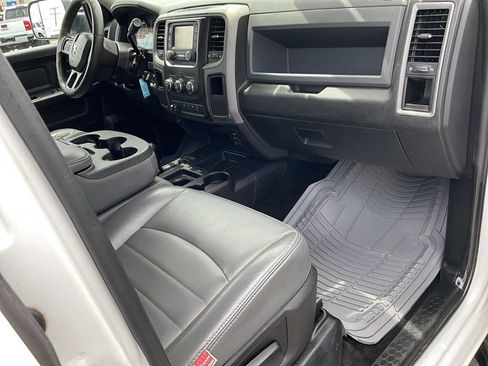 Used 2017 RAM 2500 Tradesman w/ Popular Equipment Group AWD/4WD image 29