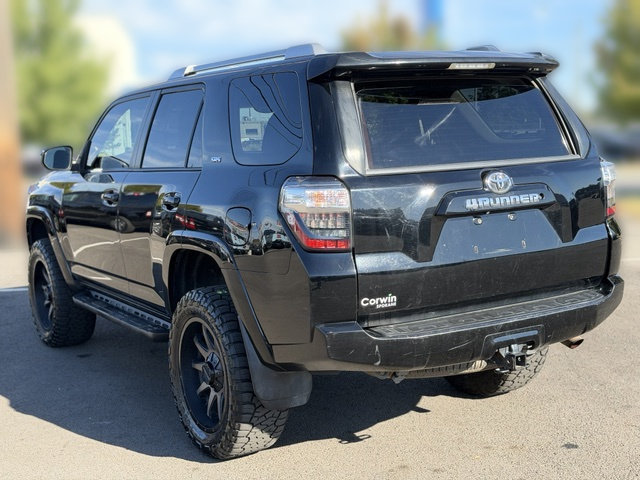 Used 2014 Toyota 4Runner SR5 AWD/4WD image 14