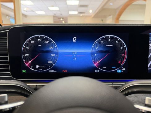 Certified 2026 Mercedes-Benz GLE 350 4MATIC image 9