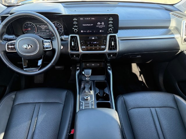 Used 2021 Kia Sorento S FWD image 18