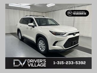 Used 2024 Toyota Grand Highlander AWD video 1