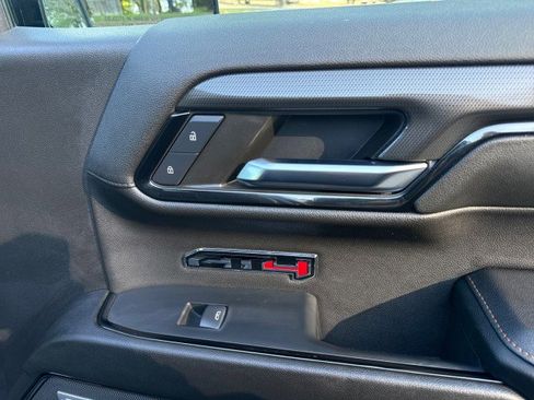 Used 2024 GMC Sierra 1500 AT4 w/ Technology Package image 51