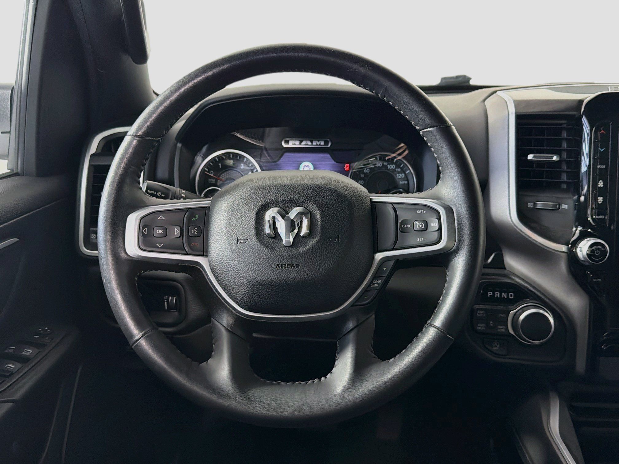 Used 2023 RAM 1500 Big Horn AWD/4WD image 17