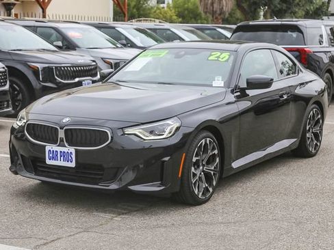 Used 2025 BMW 230i Coupe w/ Premium Package RWD image 5