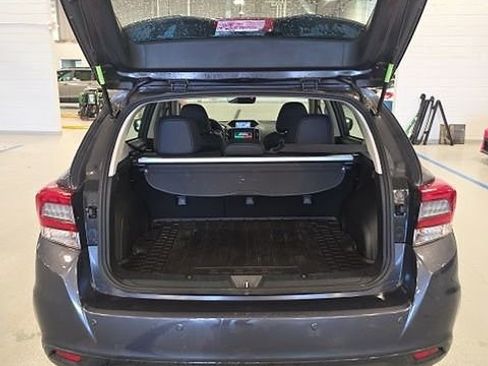Used 2023 Subaru Impreza 2.0i Limited image 6