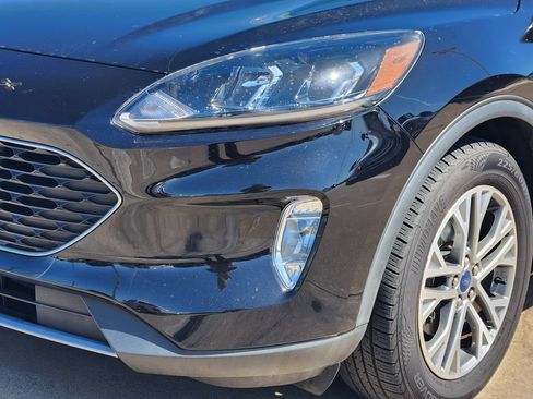 Used 2022 Ford Escape SEL FWD image 8
