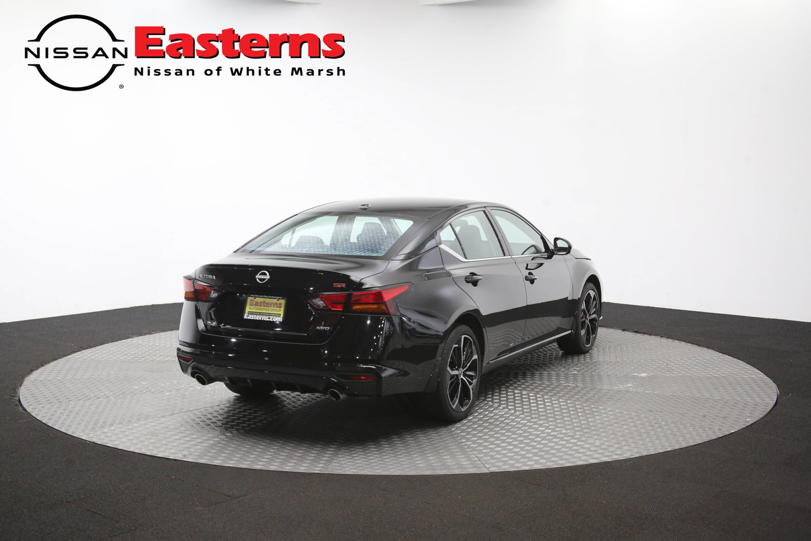 Used 2025 Nissan Altima 2.5 SR AWD/4WD image 39