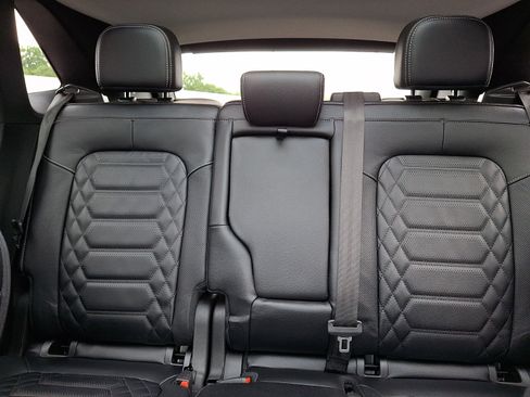 Used 2023 Ford Escape SE w/ PHEV Premium Package FWD image 19