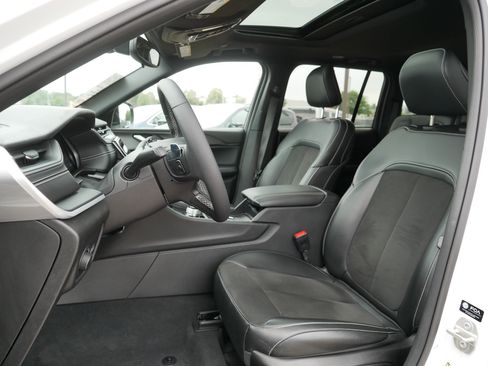 Used 2024 Jeep Grand Cherokee Altitude AWD/4WD image 35