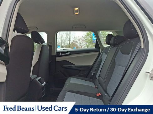 Certified 2025 Volkswagen Taos S image 11