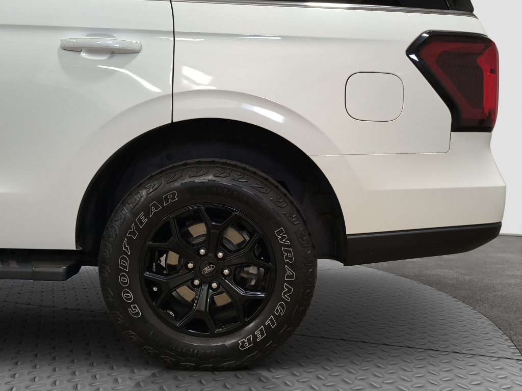 Used 2022 Ford Expedition Timberline AWD/4WD image 25