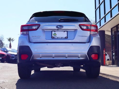 Used 2020 Subaru Crosstrek 2.0i Limited w/ Moonroof Package w/Navigation image 12