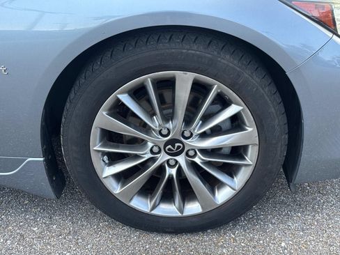 Used 2019 INFINITI Q50 Luxe RWD image 4