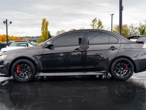 Used 2015 Mitsubishi Lancer Evolution GSR image 13