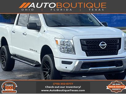 Used 2020 Nissan Titan SV w/ SV Convenience Package