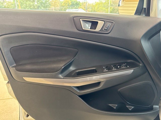 Used 2021 Ford EcoSport SE FWD image 9