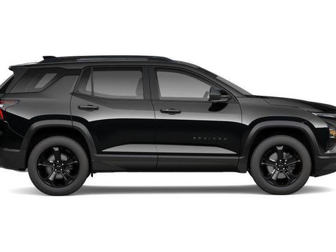 New 2027 Chevrolet Equinox LT FWD image 5