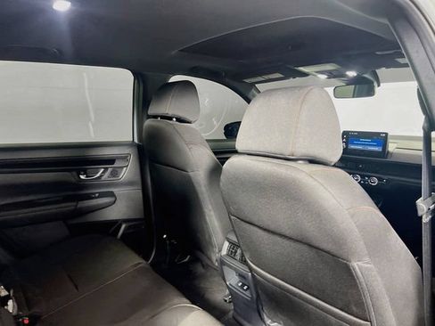 Used 2026 Honda CR-V TrailSport image 9