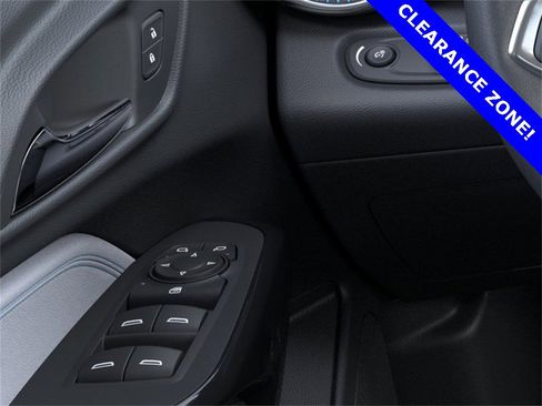 New 2025 Chevrolet Trax LT w/ Driver Confidence Package image 22