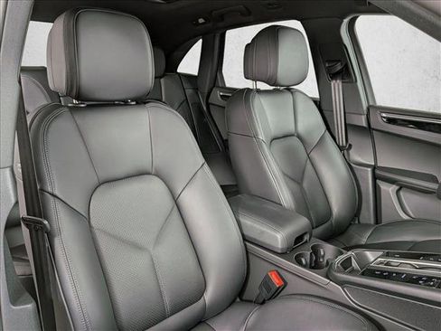 New 2025 Porsche Macan image 24
