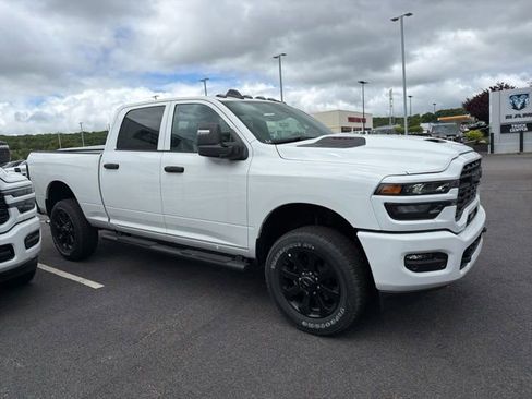 New 2026 RAM 2500 Tradesman AWD/4WD image 2