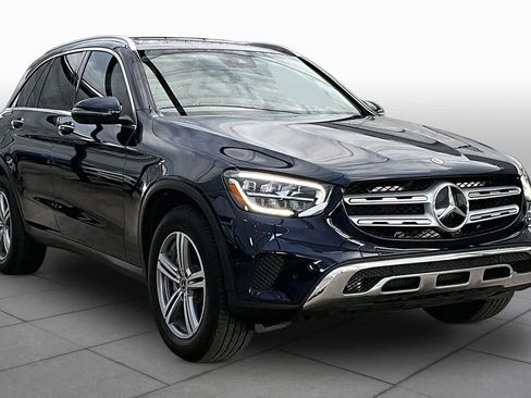 Certified 2022 Mercedes-Benz GLC 300 image 3