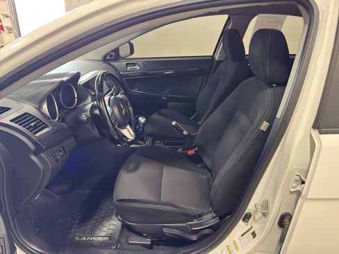 Used 2015 Mitsubishi Lancer Evolution GSR AWD/4WD image 28