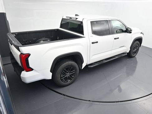 Used 2024 Toyota Tundra SR5 w/ SR5 Convenience Package AWD/4WD image 31