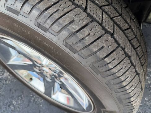 Used 2011 RAM 1500 Big Horn RWD image 14