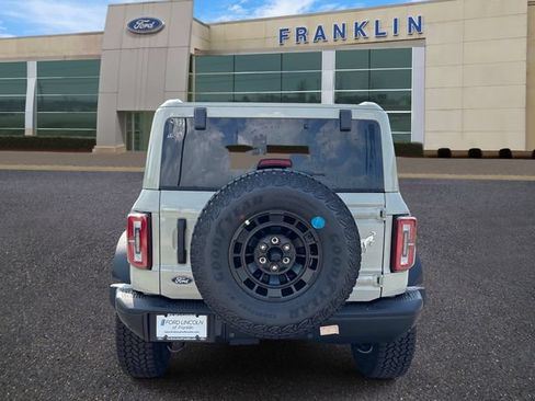 New 2026 Ford Bronco Badlands AWD/4WD image 6