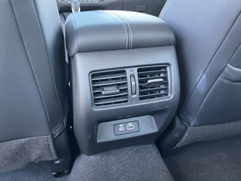 Used 2024 Nissan Altima 2.5 SL image 15