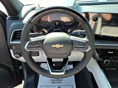 New 2026 Chevrolet Suburban Premier AWD/4WD image 14