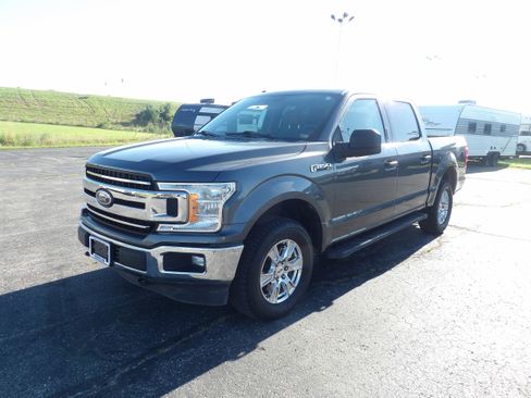 Used 2018 Ford F150 XLT image 2