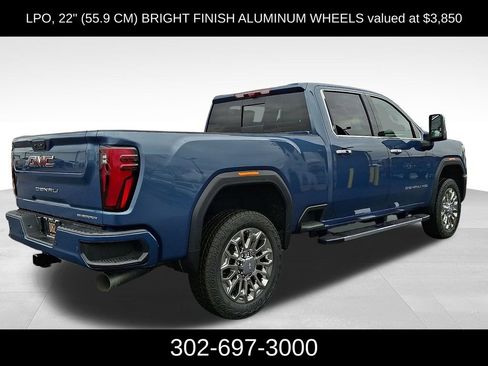 New 2026 GMC Sierra 2500 Denali w/ Denali Reserve Package image 6