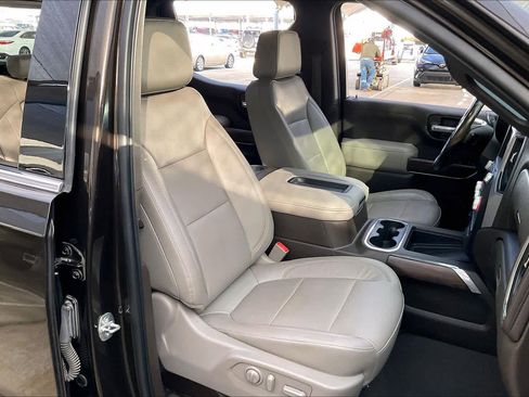 Used 2019 GMC Sierra 1500 SLT w/ SLT Premium Plus Package image 9