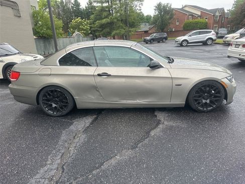 Used 2007 BMW 328i Convertible RWD image 4
