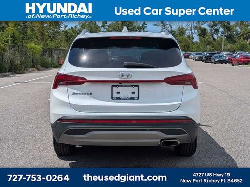 Used 2023 Hyundai Santa Fe SEL FWD image 4