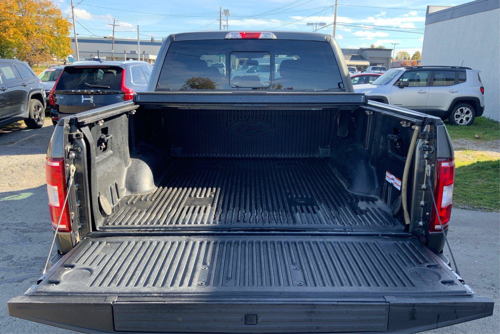 Used 2019 Ford F150 XLT w/ Equipment Group 302A Luxury AWD/4WD image 12