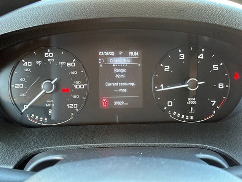 Used 2023 RAM ProMaster 2500 FWD image 23
