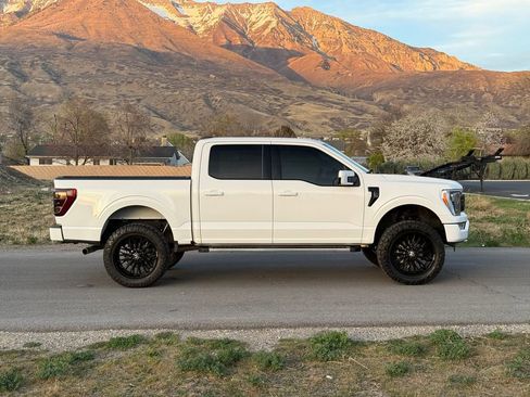 Used 2023 Ford F150 Lariat w/ Equipment Group 502A High AWD/4WD image 8