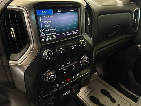 Used 2021 Chevrolet Silverado 3500 LT AWD/4WD image 22