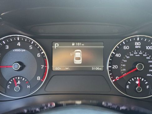 Certified 2024 Kia Forte LXS w/ LXS Technology Package image 26