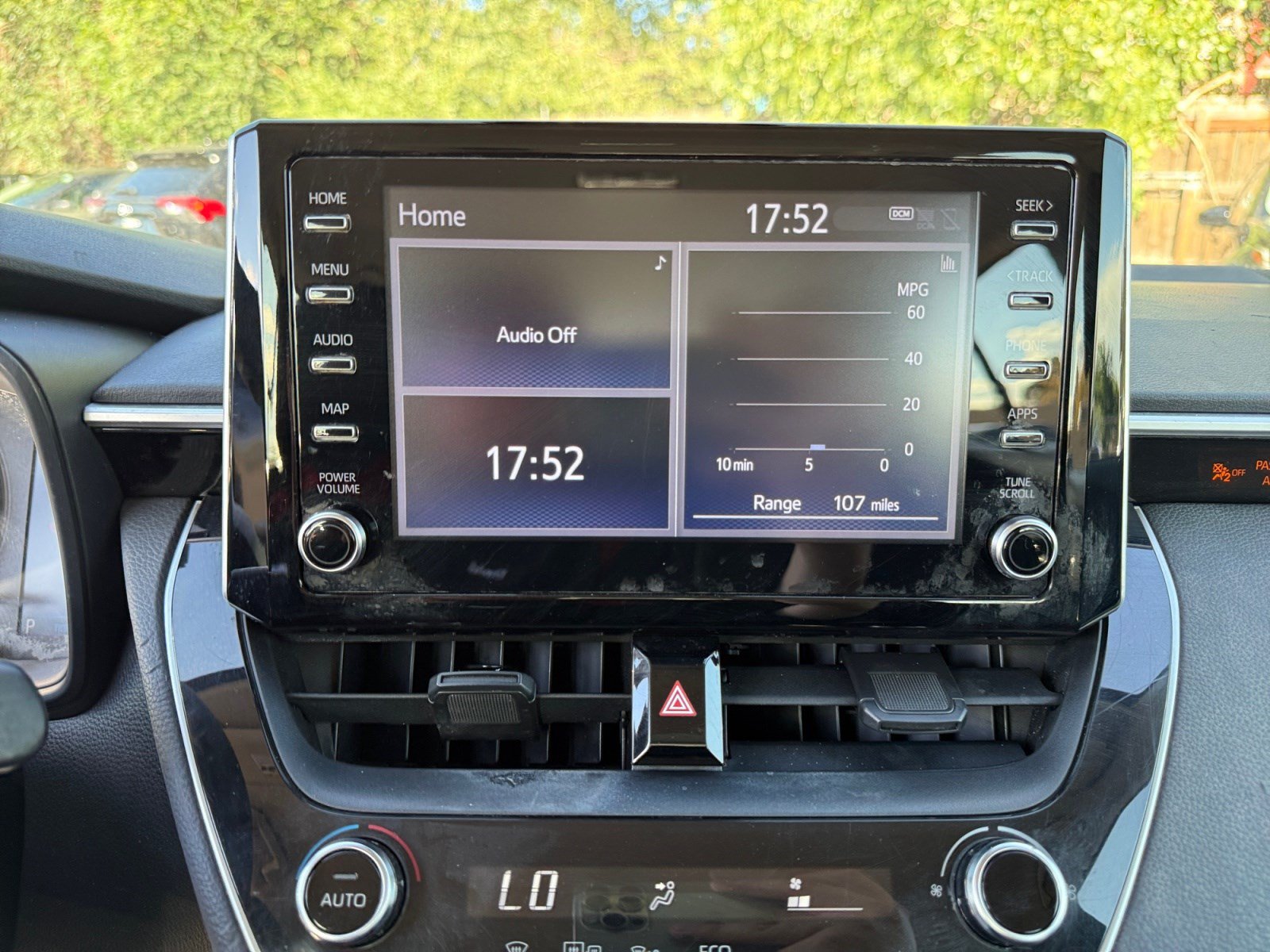 Used 2020 Toyota Corolla LE FWD image 26
