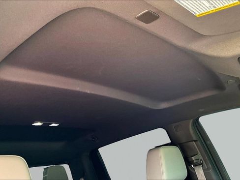 Used 2023 Chevrolet Silverado 1500 LTZ AWD/4WD image 30